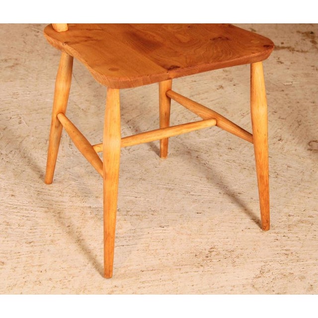1950s Mid-Century Modern Elm and Beech Chairs from Ercol, 1950s, Set of 2 For Sale - Image 5 of 11