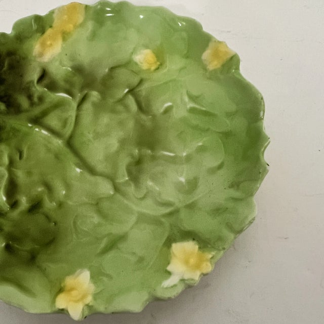Royal Bayreuth Barvaria Green lily pad trinket dish / catchall. Mixes well with cabbageware and other green and colored...