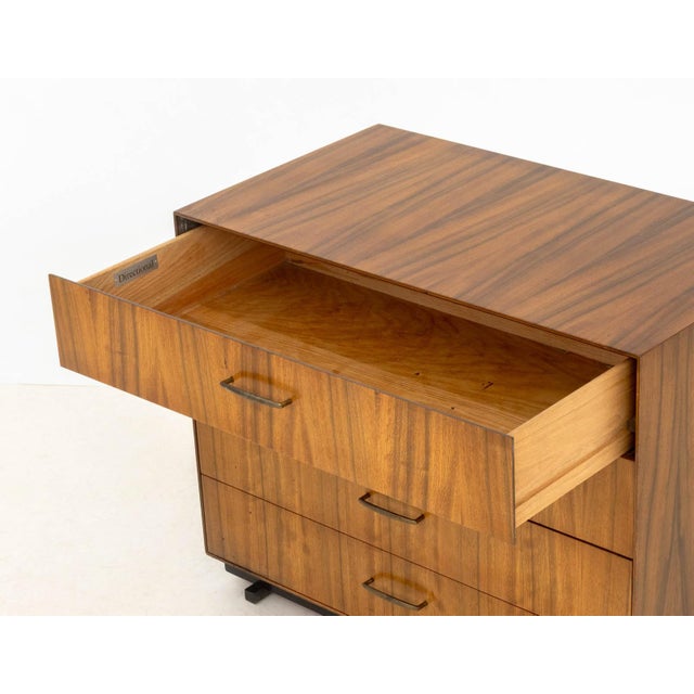 Late 20th Century Paul McCobb X Directional Walnut Chest of Drawers For Sale - Image 5 of 8