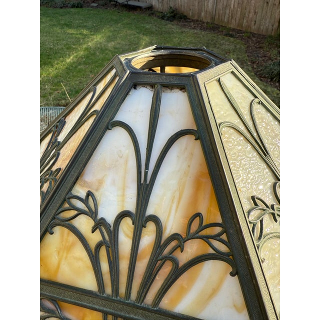 Early 20th Century American Art Nouveau Caramel Slag Glass Lamp For Sale In Philadelphia - Image 6 of 18