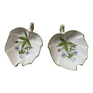 Pair of Painted Ceramic Leaf Dishes For Sale
