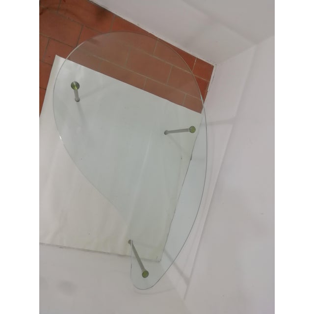 Minimalist Tripod Coffee Table in Steel and Glass, 1970s For Sale - Image 12 of 14