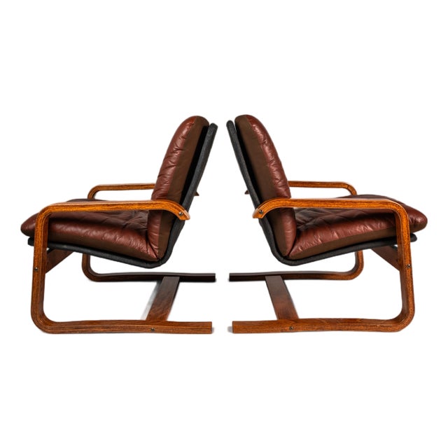 Set of Two (2) Scandinavian Modern Bentwood Lounge Chairs in the Manner of Ingmar Relling, Scandinavia, C. 1980s For Sale