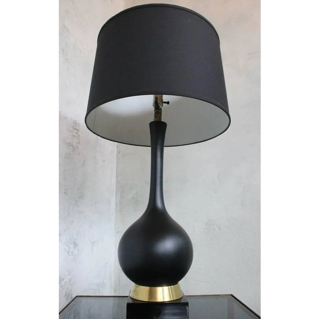 Wood American Mid-Century Black Ceramic Table Lamp With Brass and Wood Base, 1960s For Sale - Image 7 of 10