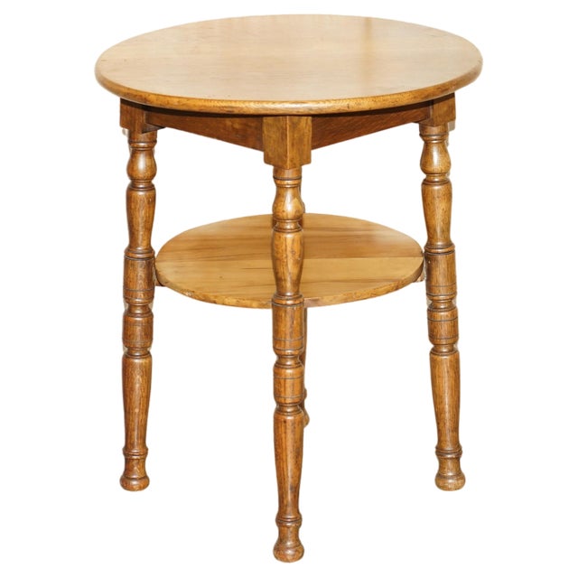English Oak Side Table with Turned Legs, 1900s For Sale