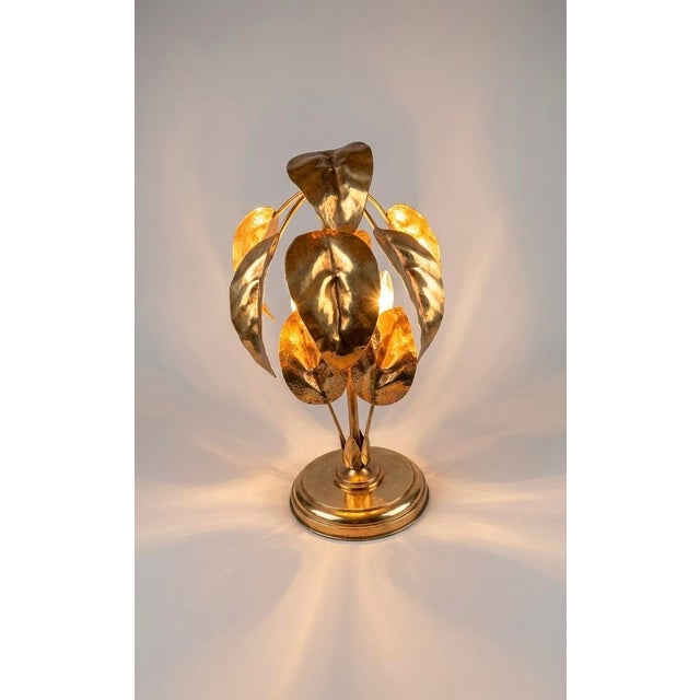 1970s 1970s Mid-Century Modern Brutalist Brass Floral Table Lamp, Artisan Sculptural Lighting For Sale - Image 5 of 6