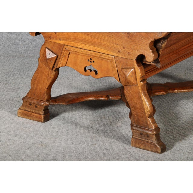 Early 18th Century Antique Box Dining Table in Oak, 1700s For Sale - Image 5 of 18
