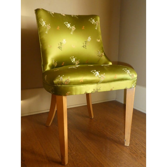 Wood 1940's Vintage Emerald Green Barrel Back Chair in Chinoiserie For Sale - Image 7 of 8