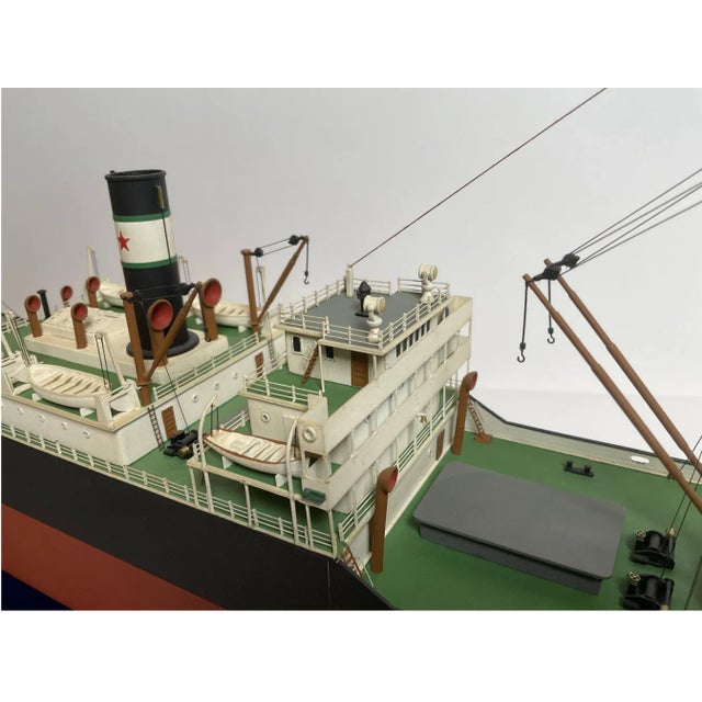 1930s Vintage Large Ship Model of the C3 Freighter Sea Star For Sale - Image 12 of 12