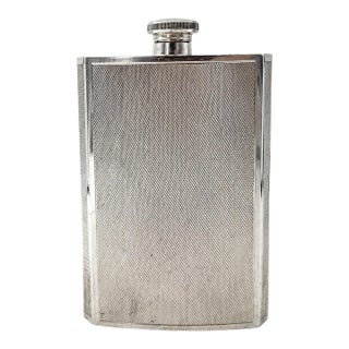 Antique Asprey London Silver Plate Engine Turned 8oz. Hip Flask Made in England For Sale
