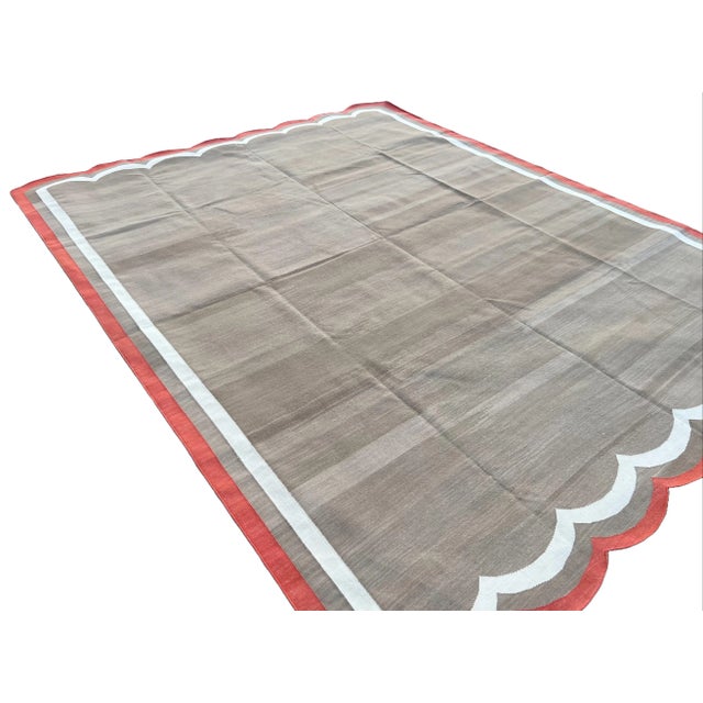 Textile Handmade Cotton Dhurrie, Natural Vegetable Dyed, Tan With Coral Border Scalloped Rug- 12'x15' For Sale - Image 7 of 10