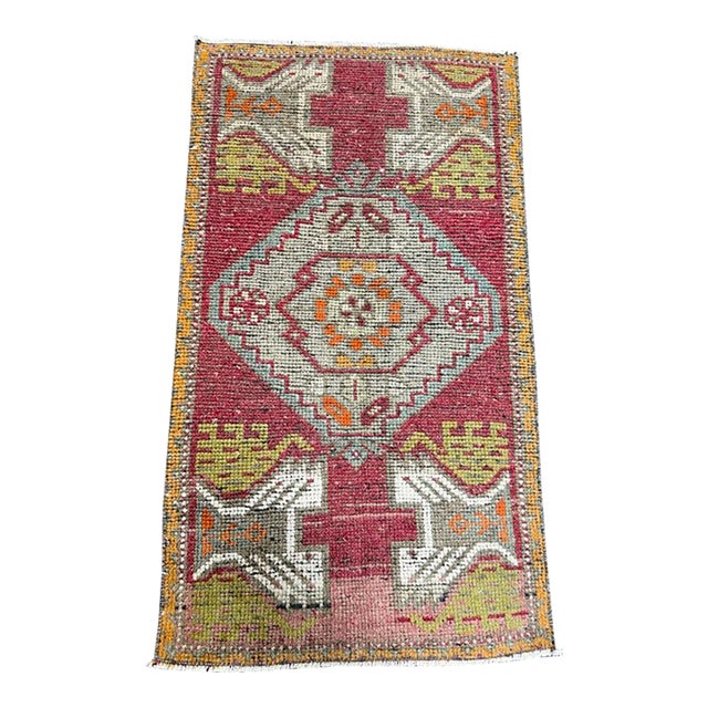 Turkish Yastik Rug 1'8" x 2'11" For Sale