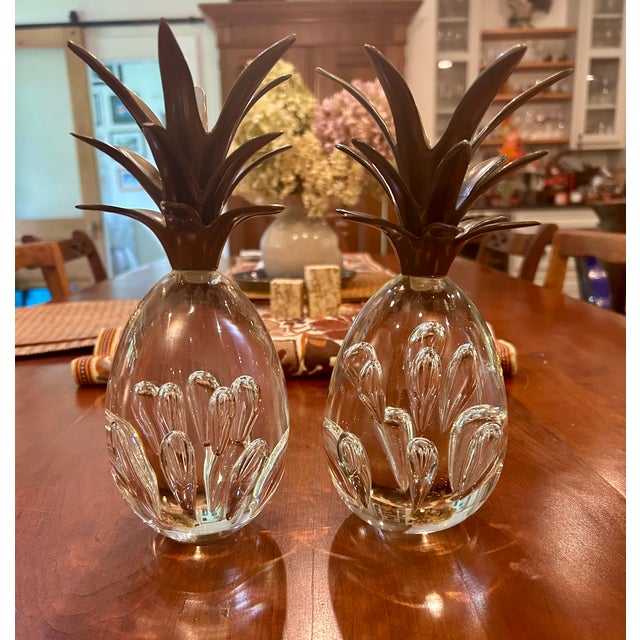 Hollywood Regency Vintage Pair of Leaded Glass Pineapple Candlesticks For Sale - Image 3 of 5