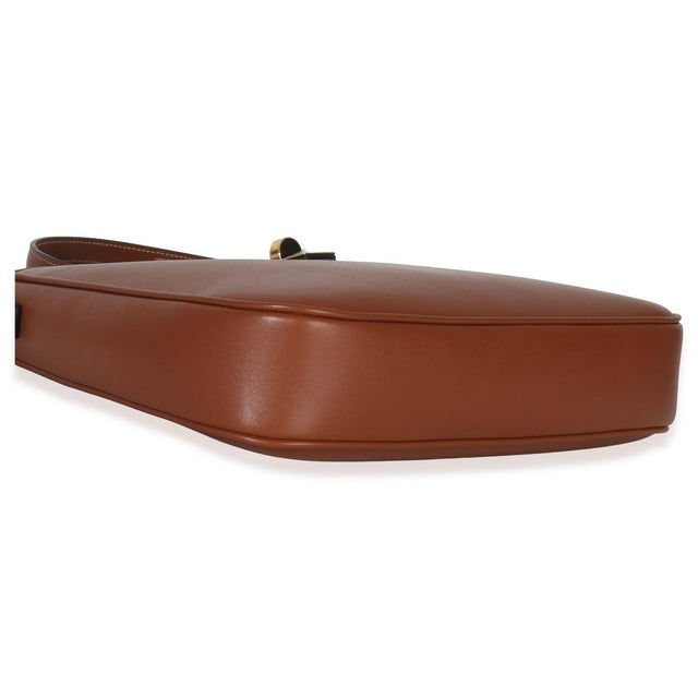 Tan Smooth Calfskin Small Camille 16 Soft Shoulder Bag For Sale In New York - Image 6 of 8