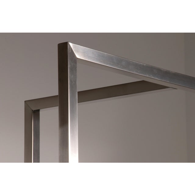 Model R16 Corner Cabinet in Stainless Steel and Aluminum by Peter Ghyczy, 1970s For Sale - Image 11 of 12