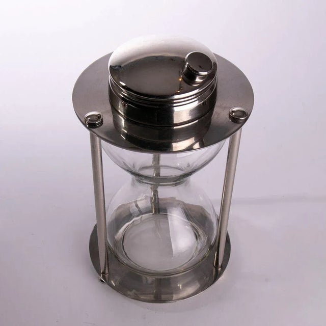 Mid-Century Hourglass Cocktail Shaker, USA, 1970s, in Very Good conditions. Designed 1970 to 1979