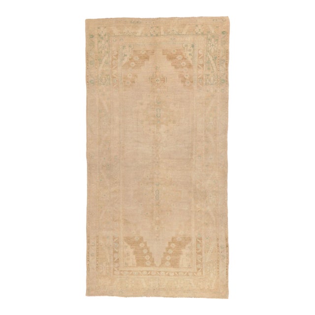 Vintage Turkish Oushak Rug - 04'04 X 08'06 For Sale