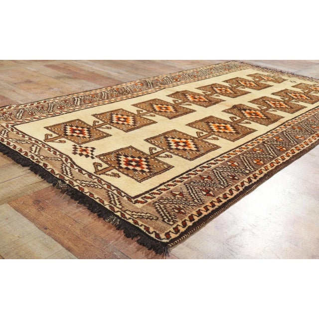 Textile Mid 20th Century Vintage Persian Shiraz Rug, 03'09 X 07'01 For Sale - Image 7 of 10