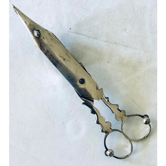 Farmhouse English Silver Plated Candlewick Scissor For Sale - Image 3 of 4