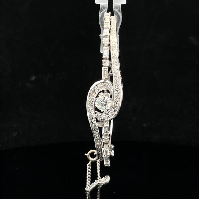 Mid 20th Century 14k White Gold Vintage 1.1 Carat Weight Diamond Bracelet For Sale - Image 10 of 11
