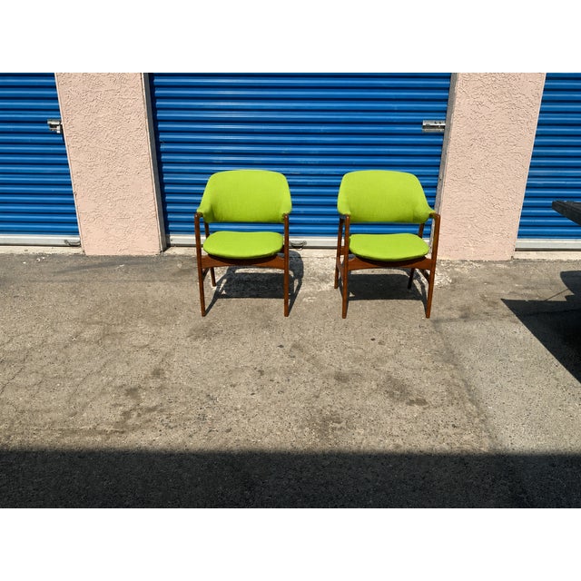 Danish Modern Ingmar Style Lounge Chairs- Pair For Sale - Image 4 of 7