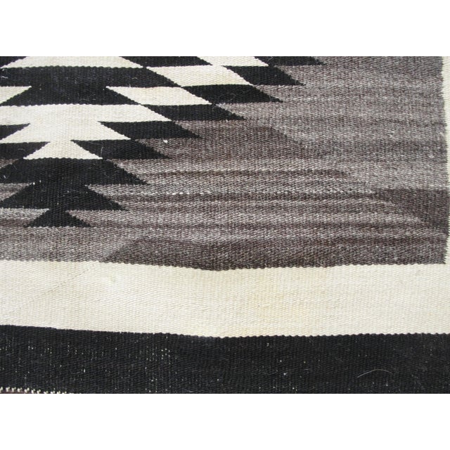 Black Antique Navajo Crystal / Two Grey Hills Transitional Natural-Wool Rug 3'6" × 5' For Sale - Image 8 of 8