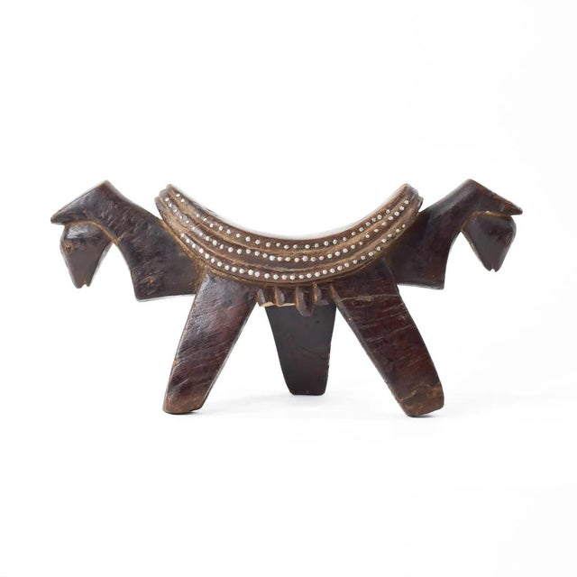 African Early 20th Century Dinka Stool Headrest For Sale - Image 3 of 8