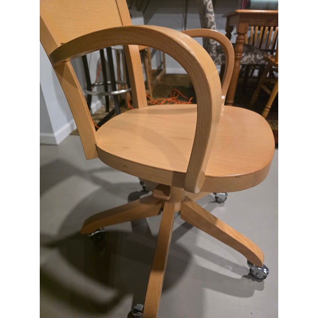 Bentwood Swivel Office Chair by Antonio Calligaris For Sale In Chicago - Image 6 of 8