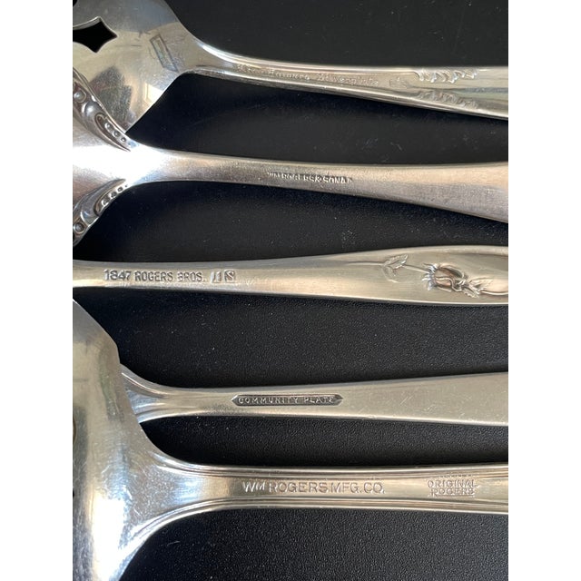 Late 19th Century Antique Mixed Silverplate Flatware Serving Pieces - Lot of 5 For Sale - Image 5 of 7