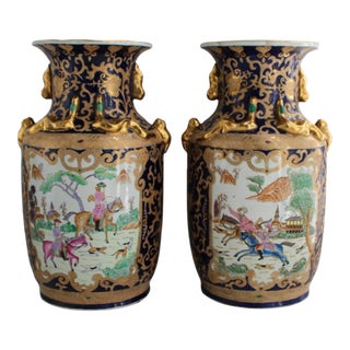 Mid 20th Century Pair Large 18" Chinese Porcelain Vases Cobalt Blue Gold Hunt Scene Chinoiserie For Sale