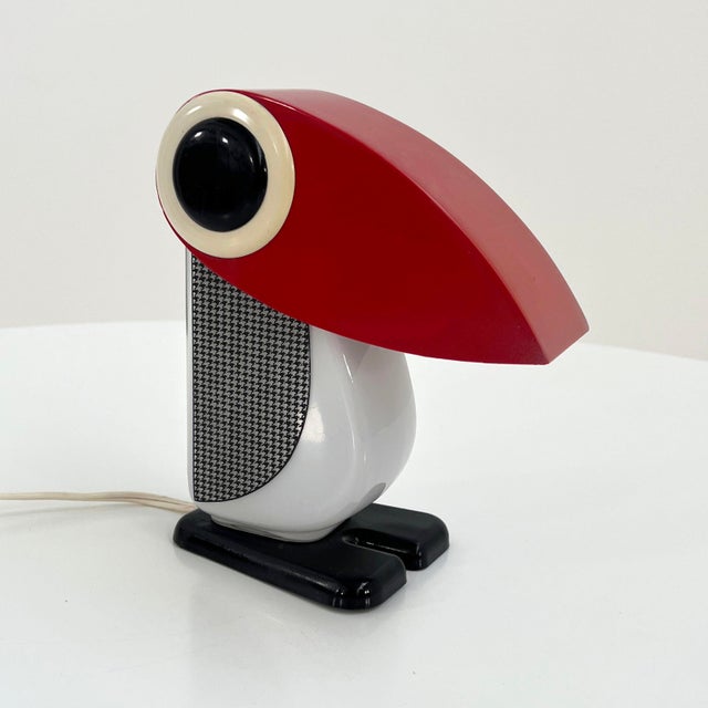 1970s Penguin Table Lamp attributed to Fernando Cassetta for Tacman, 1970s For Sale - Image 5 of 10