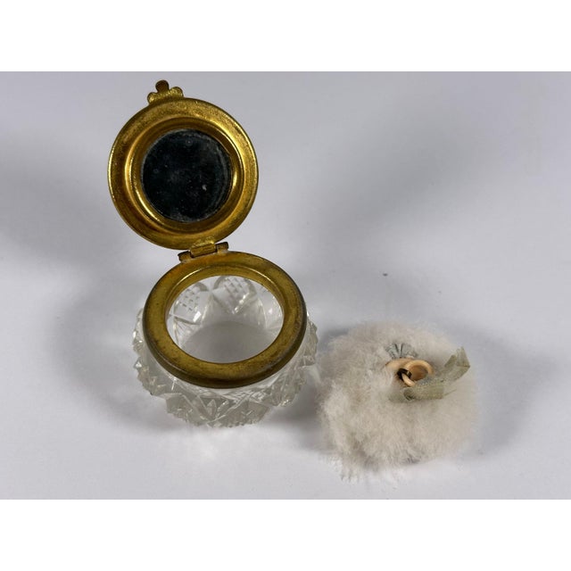 19th Century Antique Victorian Trinket Boxes: Snuff, Pill, Compact Collection For Sale - Image 5 of 10