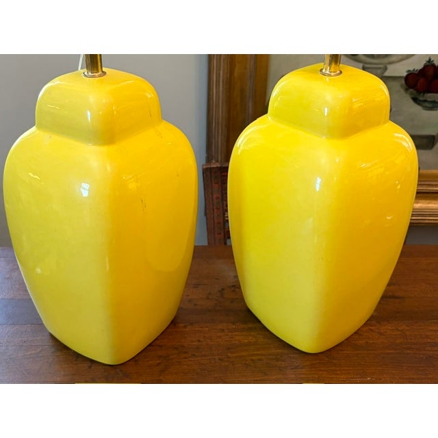 Mid Century Yellow Ceramic Lamps With Original Green Shades For Sale - Image 4 of 8