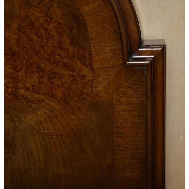 Tan English Burr Walnut Bed Frame Queen Anne, 1900s For Sale - Image 8 of 18