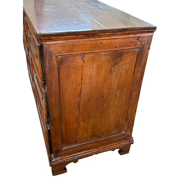 18th Century Italian Walnut Chest of Drawers / Commode With Inlay For Sale - Image 12 of 12