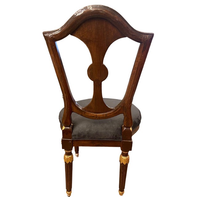 Neoclassical Early 19th Century Pair of Russian Neoclassical Parcel-Gilt Side Chairs For Sale - Image 3 of 10