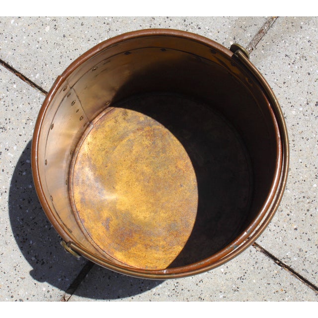 Antique English Copper & Brass Coal Bucket c.1890–1920 | Victorian Arts & Crafts Fireplace Log Holder, Rustic Planter, Decorative Storage For Sale - Image 10 of 14