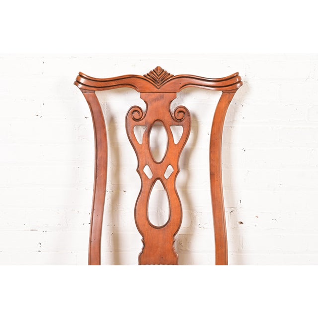 Thomasville Georgian Carved Mahogany Side Chairs or Dining Chairs, Pair For Sale In South Bend - Image 6 of 14