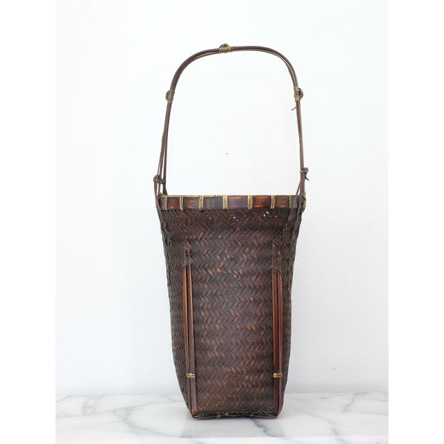Beautiful Japanese Ikebana basket. This traditional, hand-woven vessel would've been used as a base for Japanese flower...