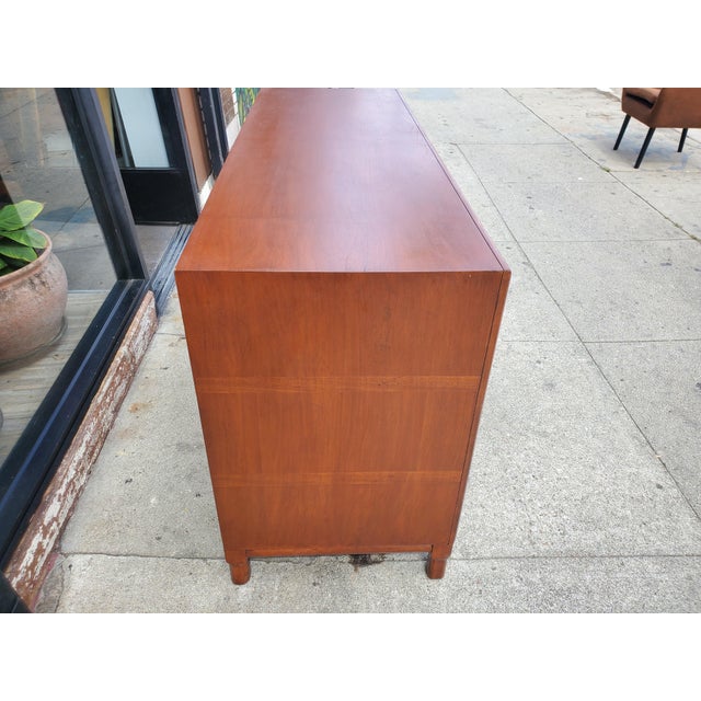 1960s Vintage Mid-Century Dresser For Sale - Image 5 of 13