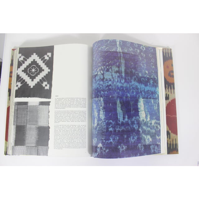 1976 the Dyer’s Art Ikat, Batik, Plangi Large Size Hardcover Hard Cover Art Book Bookshelf Styling For Sale - Image 14 of 15