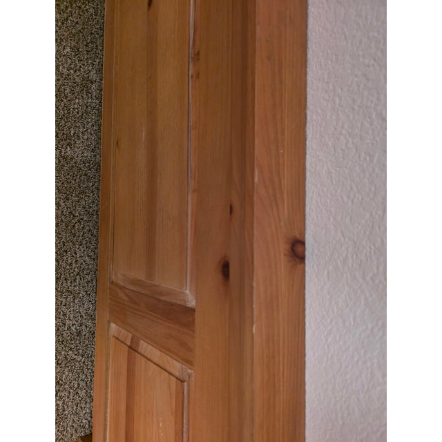 Wood Vintage Broyhill Fontana Honey Oak Queen Bed | One-Owner | Excellent Condition For Sale - Image 7 of 16