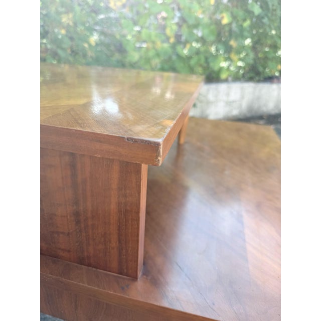 Mid-Century 2 Tier Walnut and Brass Accent Corner Table by Lane Furniture For Sale - Image 9 of 16
