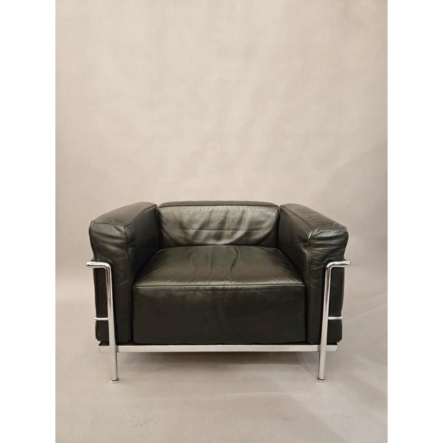 LC3 armchair in black leather, Le Corbusier, 1970s This piece has an attribution mark, I am sure that it is completely...