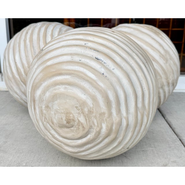 1980s Organic Modern Style Chunky Three Spheres Coffee Table From 80's For Sale - Image 5 of 11