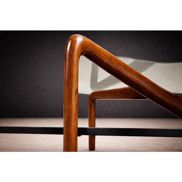 Mid-Century Modern Round “Spider” Coffee Table in Ivory Wood by Roberto Aflalo for Blanco e Preto, Brazil, 1952 - Lot 840 For Sale - Image 3 of 10