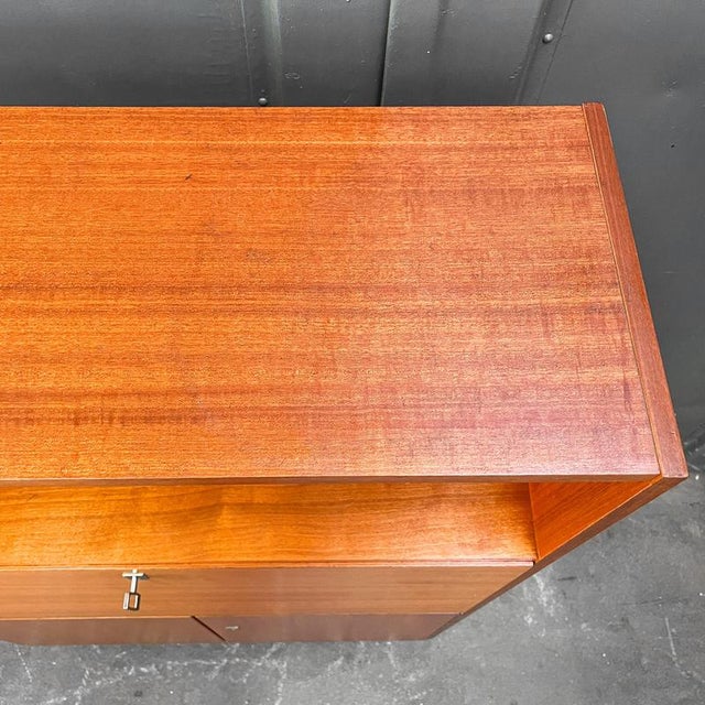 Practical Writing Desk in Mahogany For Sale - Image 17 of 18