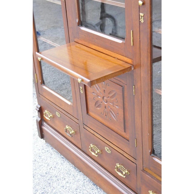 Antique Eastlake Victorian Walnut Wavy Glass Triple Bookcase Display Cabinet For Sale In Philadelphia - Image 6 of 13