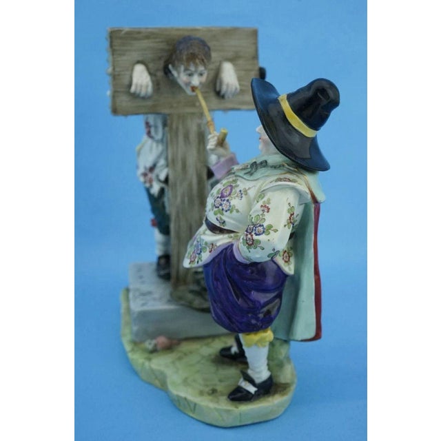 Traditional 19th Century Porcelain Jester in the Pillory and King from Imperial Manufactory Vienna, Austria For Sale - Image 3 of 18