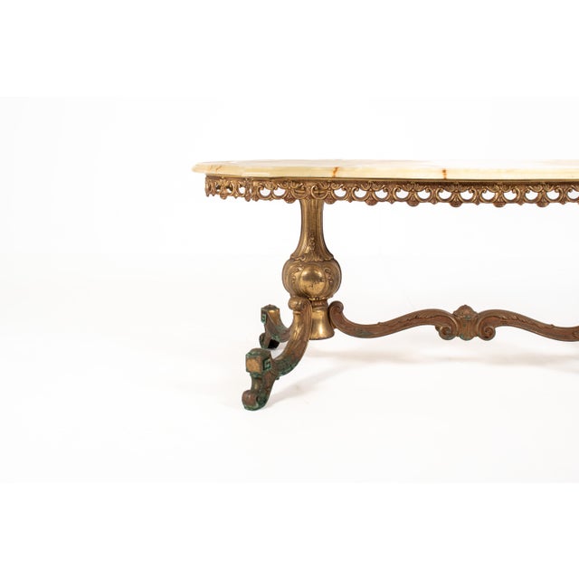 Vintage French Hollywood Regency Onyx Coffee Table with Brass Base, 1950s For Sale - Image 18 of 18